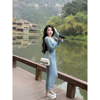 •𝙆𝙞𝙣𝙜𝙨𝙝𝙤𝙥𝙗𝙚𝙖𝙪𝙩𝙮•Váy Len Tăm Body Cúc Xanh QC