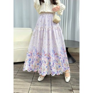 Chân váy ren xô dáng dài Maxi thêu hoa nổi nhiều màu dập viền sóng lưng chun có lớp lót hàng Quảng Châu.