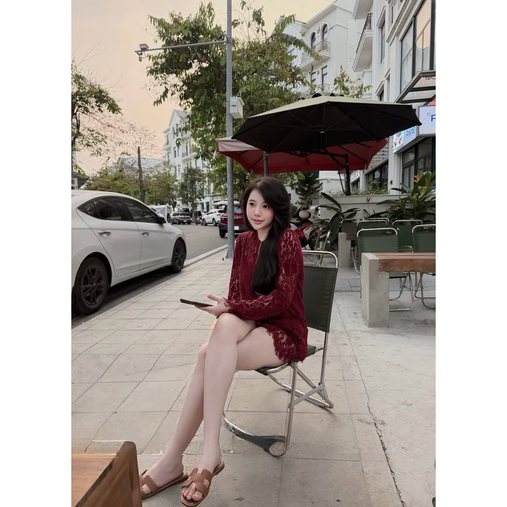 Áo ren dài tay đính khuy mix đồ mặc siu đẹp