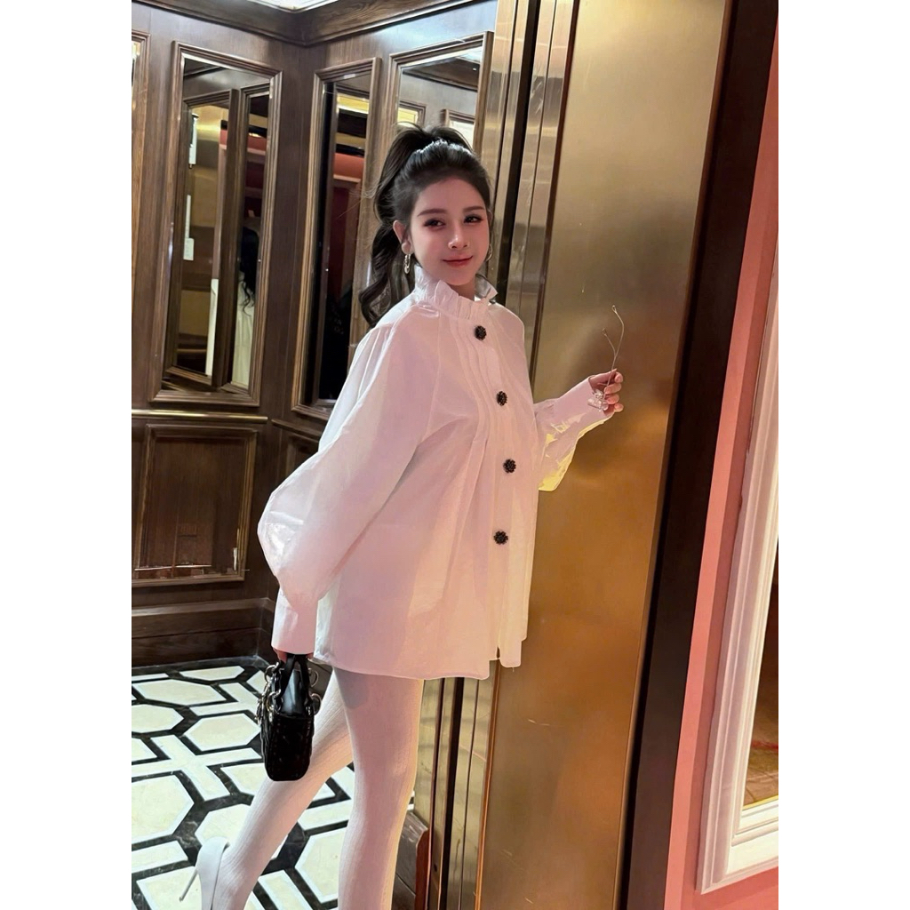 Áo sơmi trắng babydoll dáng tiểu thư cưng xỉu
