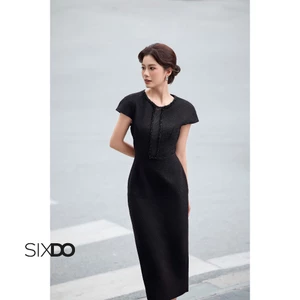 Đầm bút chì đen xẻ sau ngắn tay cổ tròn SIXDO (Black Woven Pencil Dress)