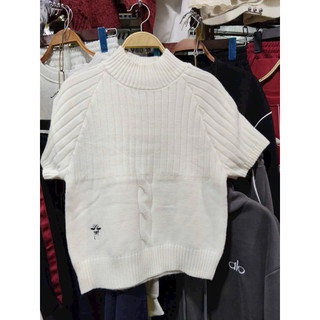 LT - Áo len nữ hình ong thêu gấu tay cộc cổ cao, len xoắn thừng free size 1533