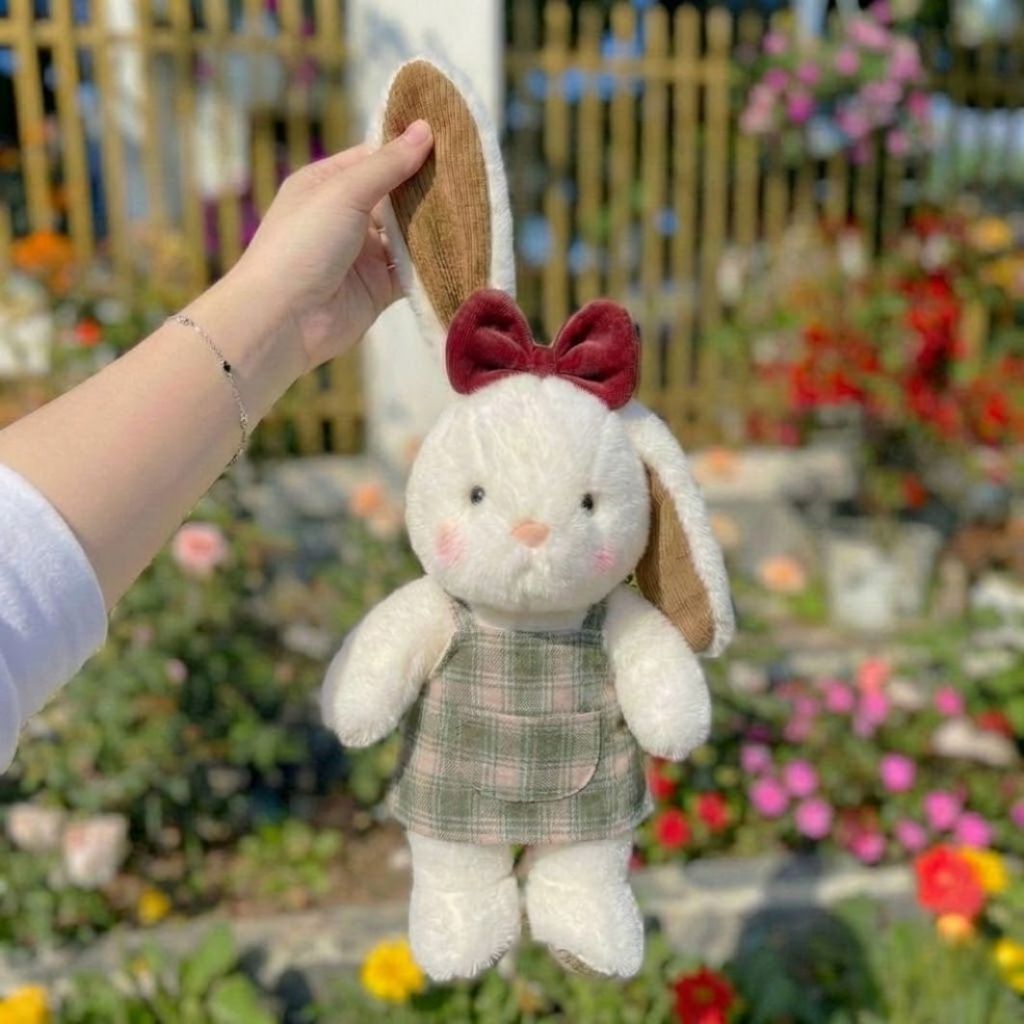 Gấu Bông Thỏ Đeo Yếm Kẻ Lông Tuyết Trắng Siêu Dễ Thương, Thỏ Bông Má Hống Đáng Yêu 33Cm Quà Tặng Cho Bé,Bạn Gái