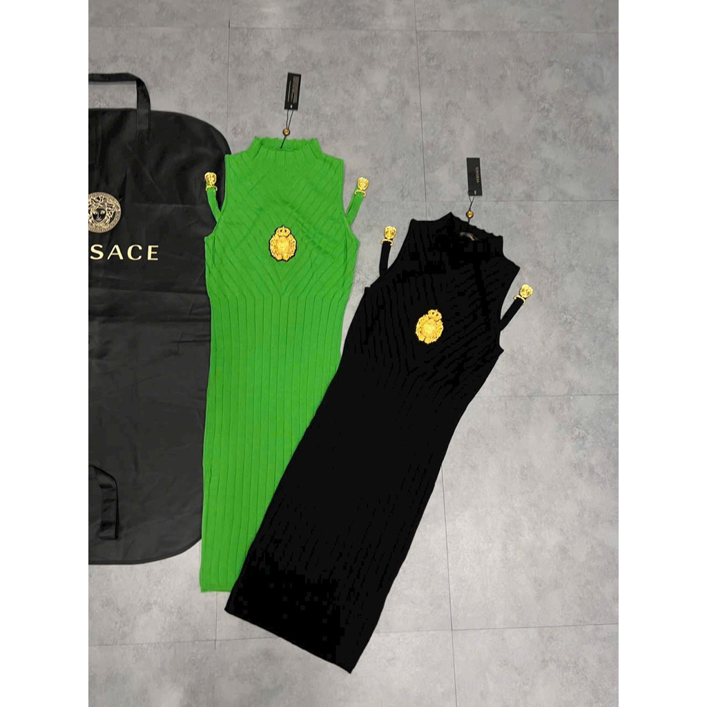 Đầm body len tag Versace đen xanh lá
