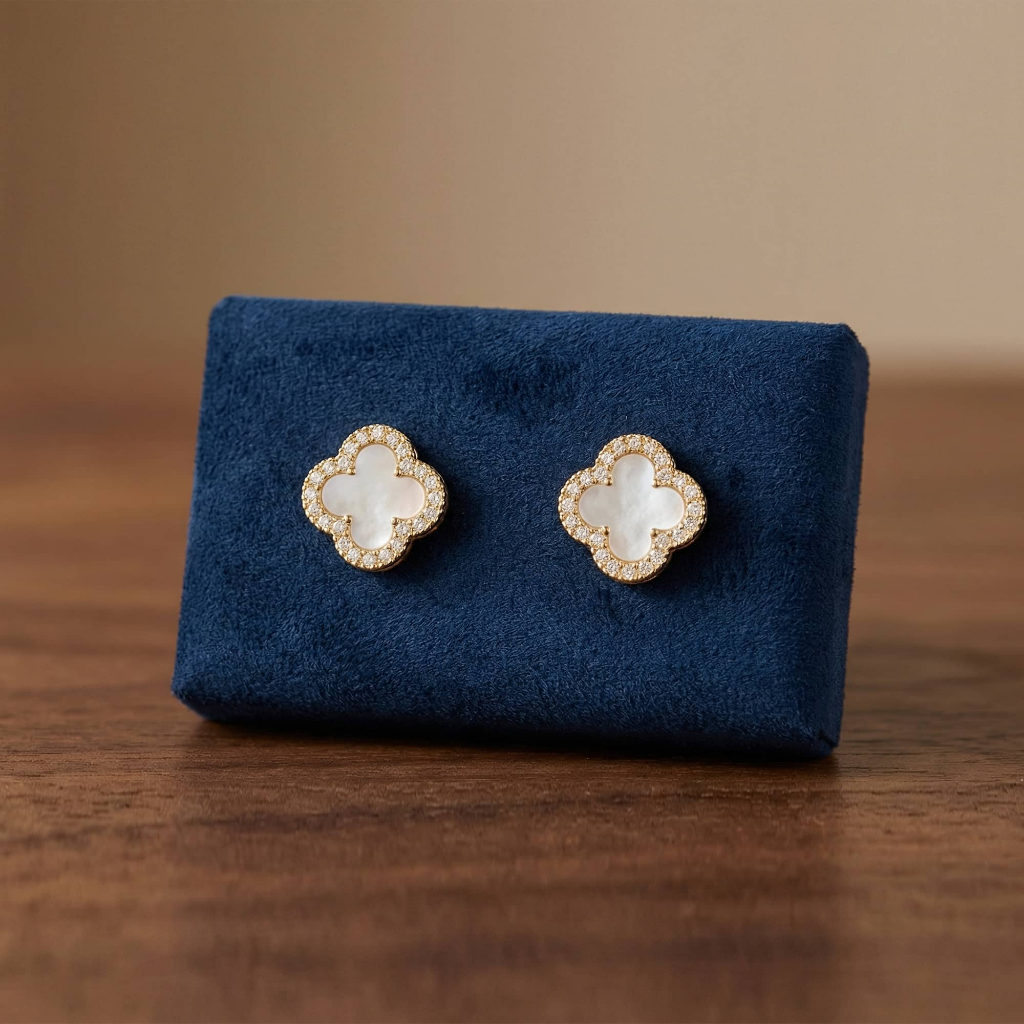 Bông tai nữ bạc cỏ bốn lá đính đá sang trọng đen trắng đỏ Hoa tai ChicEar Jewelry đính pha lê Zirconia cao cấp