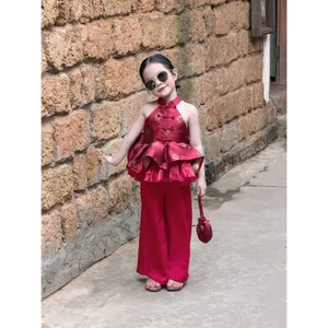 Set đồ bé gái áo yếm cách tân gấm đỏ cao cấp kèm quần suông, đồ đôi mẹ và bé trang phục Tết, lễ hội, chụp ảnh cho bé