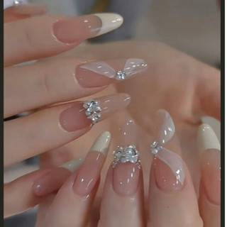 (HOẢ TỐC ) NAILBOX SƠN THẠCH,NAILBOX CÔ DÂU THIẾT KẾ SIÊU XINH