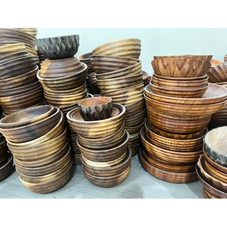 Bát gỗ keo Nguyên khối , Đường kính 12cm , 13cm , 14cm và 15cm .Cao 6cm