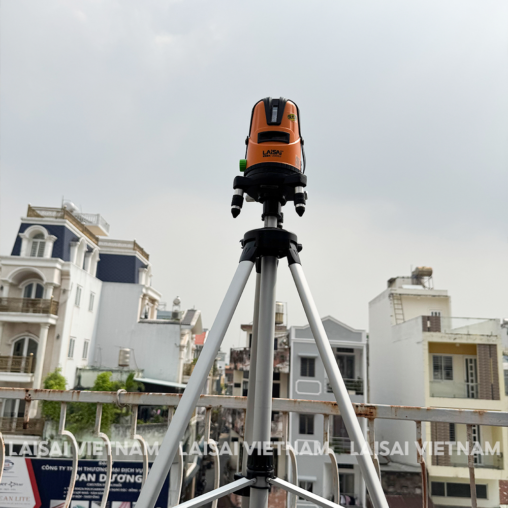 Chân Đế Tripod Nhẹ Gọn cao 1.6M LS3034, có tay quay thuận tiện dành cho máy Laser LaiSai