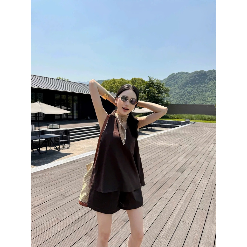 𝗔𝘁𝗶𝘀 𝗦𝗲𝘁- Set Linen cộc tay nút sò
