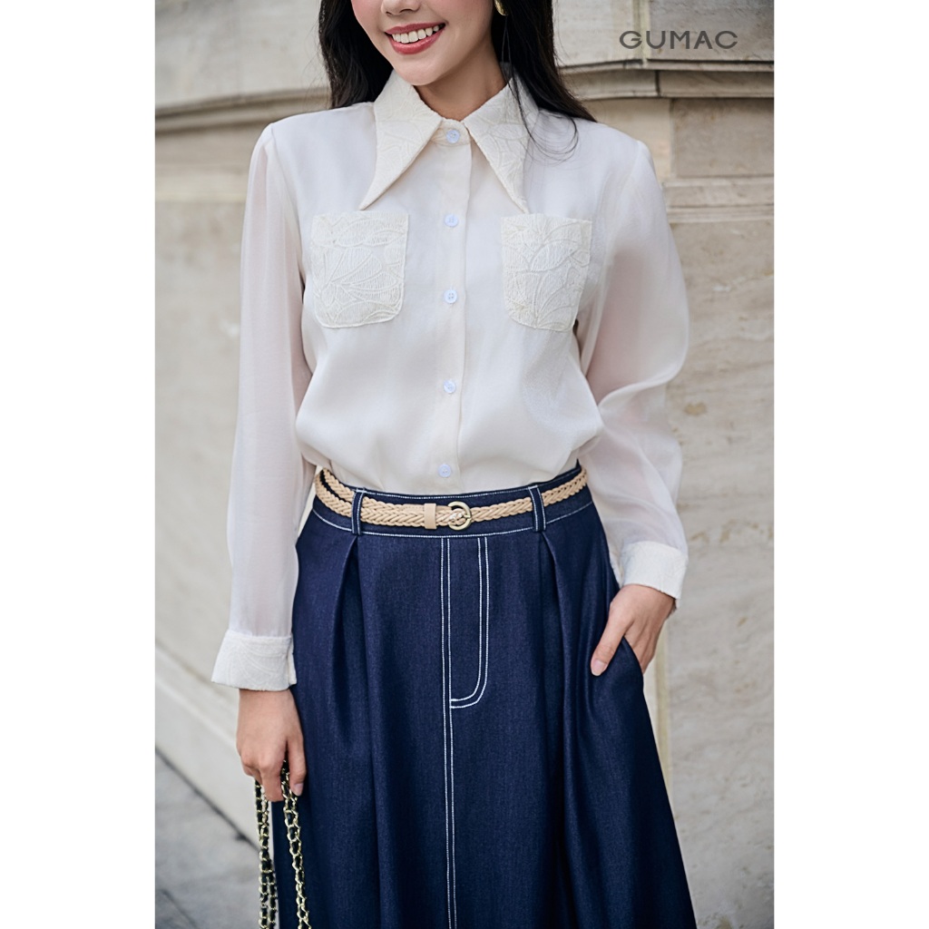 Áo sơ mi GUMAC form suông có phối ren ở túi trước áo may hai lớp  AF12026