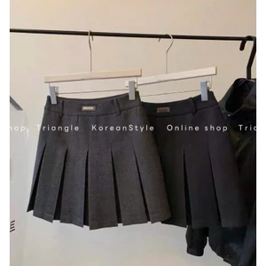 TRIANGLE - Pi Skirt (Cân nhắc kỹ, return is not welcomed)- Chân váy dạ xếp li 2 mặt đa di năng, chiều dài vừa phải