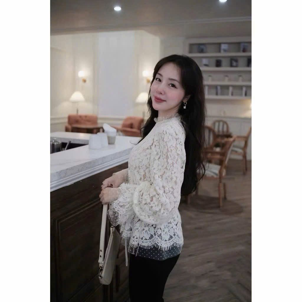 Áo ren nữ, áo kiểu nữ DONNA HCOM26997 cổ tròn tay loe bo chun phong cách tiểu thư, siêu sang