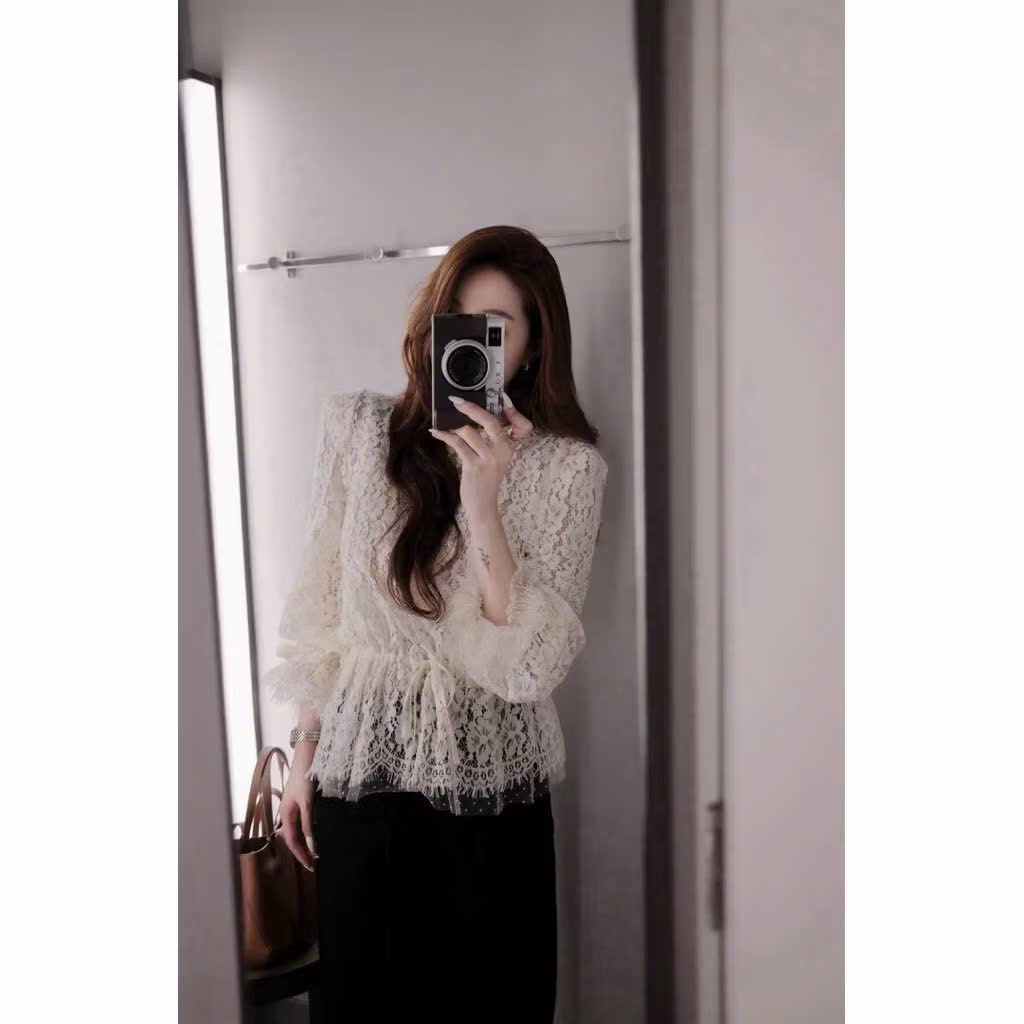 Áo ren nữ, áo kiểu nữ DONNA HCOM26997 cổ tròn tay loe bo chun phong cách tiểu thư, siêu sang