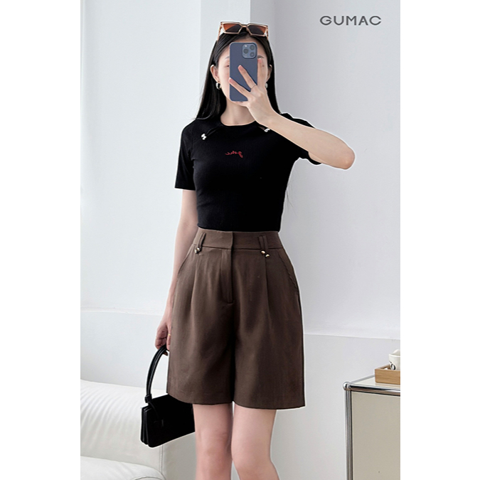 Áo Thun Nữ Form Ôm Xẻ Kiểu Đính Nơ Thêu Chữ Vải Mịn Mát Tôn Dáng Thời Trang GUMAC LATE1112