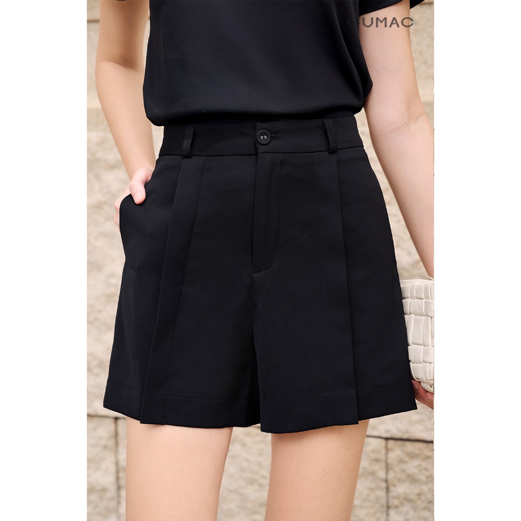 Quần Short Nữ GUMAC Form A Xếp Ly Trước Túi Sườn Chéo Hàn Đứng Form Trẻ Trung SHF04001