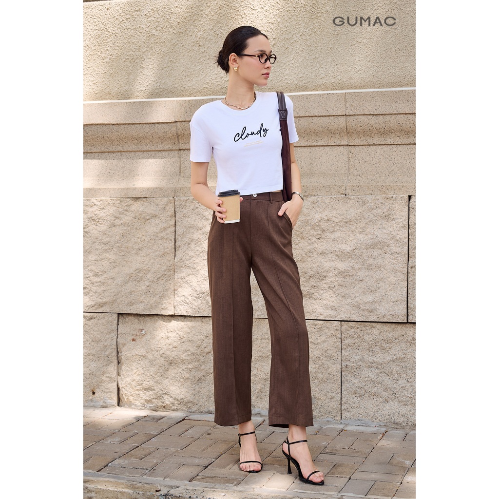 Áo thun nữ GUMAC màu vàng - trắng form lửng ôm nhẹ thêu đắp viền cloudy cotton  ATF04022