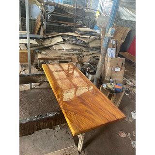 Gỗ me tây: 50-60 x 200 x 3.4cm (Sơn 1 măt)