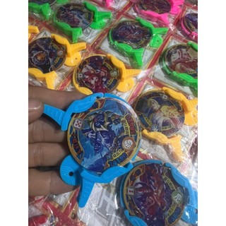 Vỉ đồ chơi bắn thẻ 30 cái thẻ nhân vật game