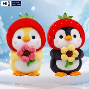 Gấu Bông Chim Cánh Cụt Độ Mũ Dâu Ôm Hoa Siêu Cấp Cute, Chim Cánh Cục Nhồi Bông Đáng Yêu Làm Quà Tặng Cho Bé, Bạn Nữ