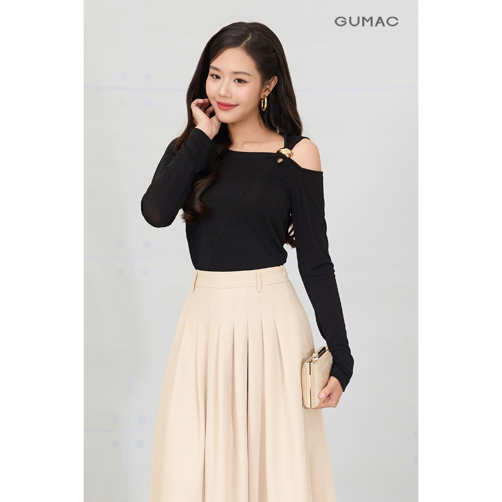 Áo thun GUMAC form slim cổ lệch một bên vai tay dài áo có ánh nhũ nhẹ ATG01048