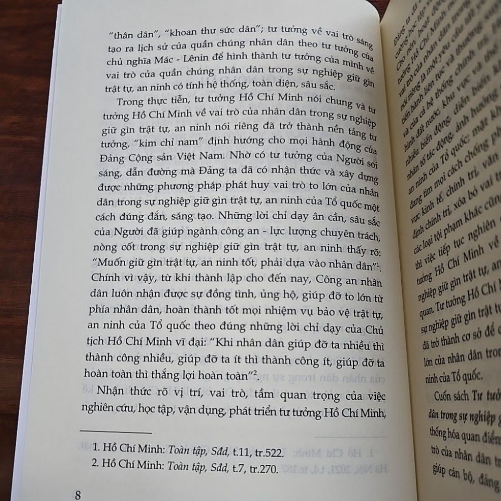 Sách - Tư tưởng Hồ Chí Minh về vai trò của nhân dân trong sự nghiệp giữ gìn trật tự...