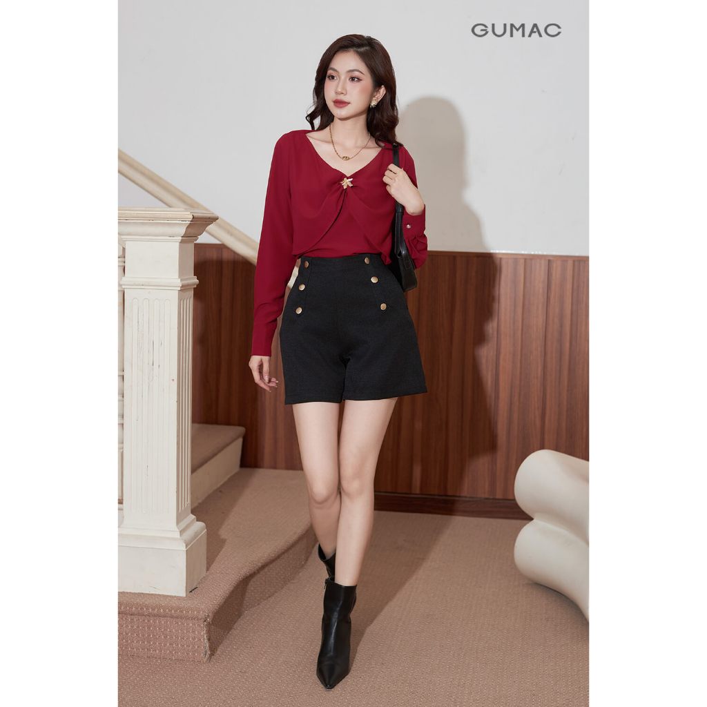 Áo Kiểu Nữ Tay Dài GUMAC Form Suông Cổ V Kèm Đính Phụ Kiện Trang Trí AE12069
