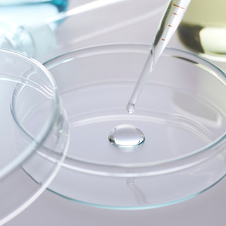 Cây Bóp Pipet Hút Dung Dịch Nhỏ Giọt