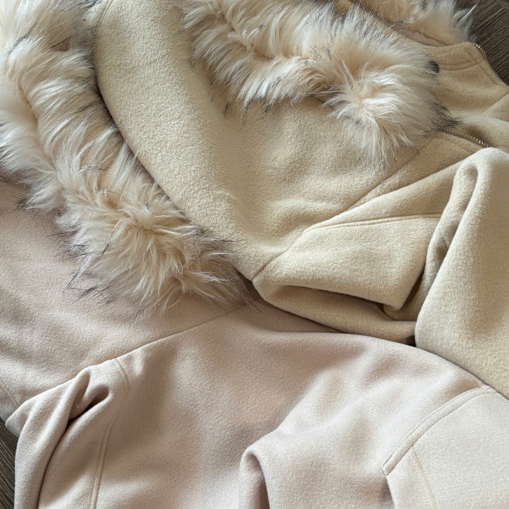 ÁO HOODIE DẠ MIX MŨ LÔNG có thể tháo rời nhabachtuoc ( fur hoodie zip ) | BigBuy360 - bigbuy360.vn