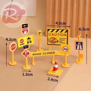 Bịch 10 set hình cắm Cần Cẩu, Máy Xúc, Xe Công Trường, biển báo đường- Phụ kiện trang trí cắm bánh kem, bánh sinh nhật