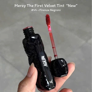 SON KEM MERZY VELVET TINT V6 ĐỎ NÂU