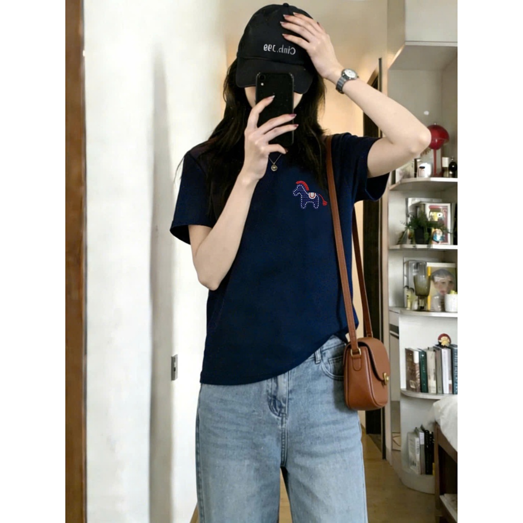 Áo thun nữ màu xanh đậm in hình ngựa mặc Tết JULY FASHION, Áo cotton basic in hình chất thun dày dặn, thấm mồ hôi