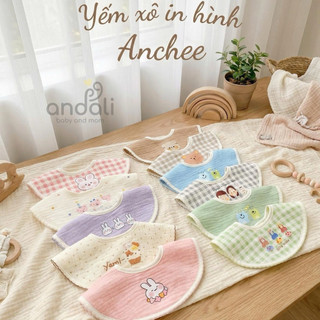 Yếm ăn dặm xô muslin Anchee cổ tròn cho bé – Mềm nhẹ, thấm hút tốt, nhiều mẫu xinh