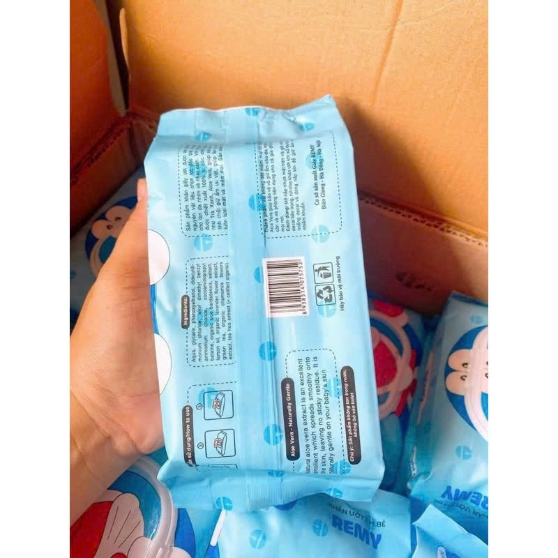 THÙNG 32 GÓI KHĂN ƯỚT PHÚ ĐẠT DOREMON GÓI 120 TỜ - MẪU MỚI