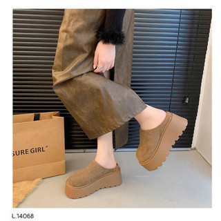 SỤC LÔNG NÂU DA LỘN