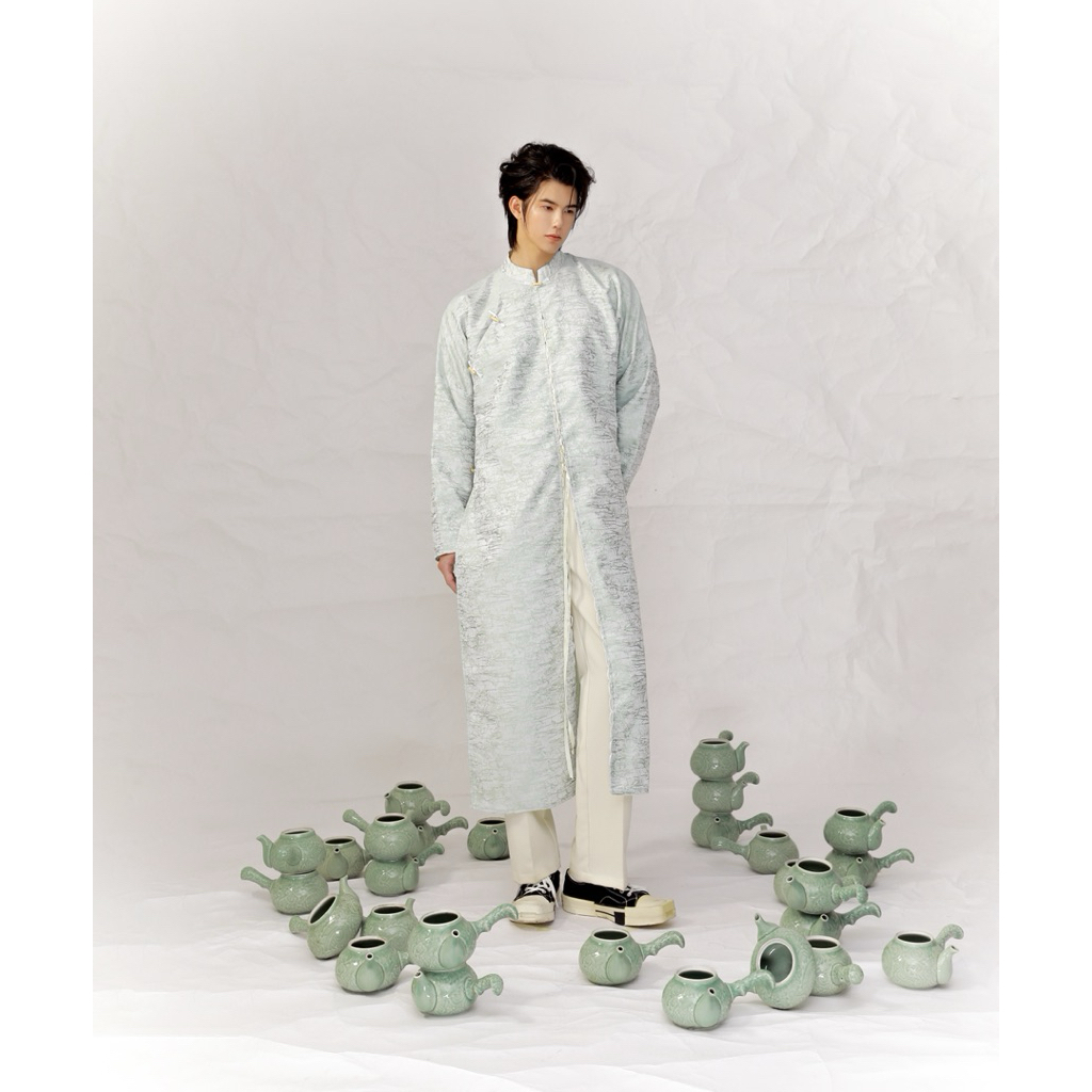 Áo dài nam Khúc Xuân - Xanh Lộc | Tafta nhập | Thiết kế giới hạn | Mặc Tết - Đi lễ - Chụp ảnh | Villa Wings