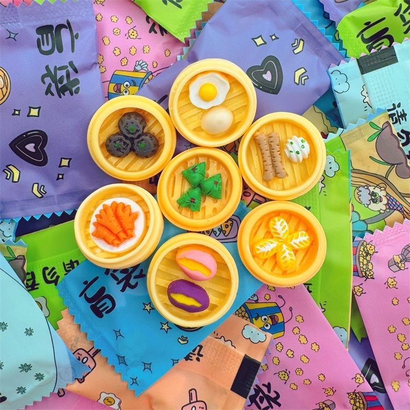 Set 100 Túi mù Không Trùng Nhau , Quà Tặng Học Sinh Giá Rẻ , túi mù bí mật kẹo túi mù charm đồ ăn chai nước đồ chơi mini