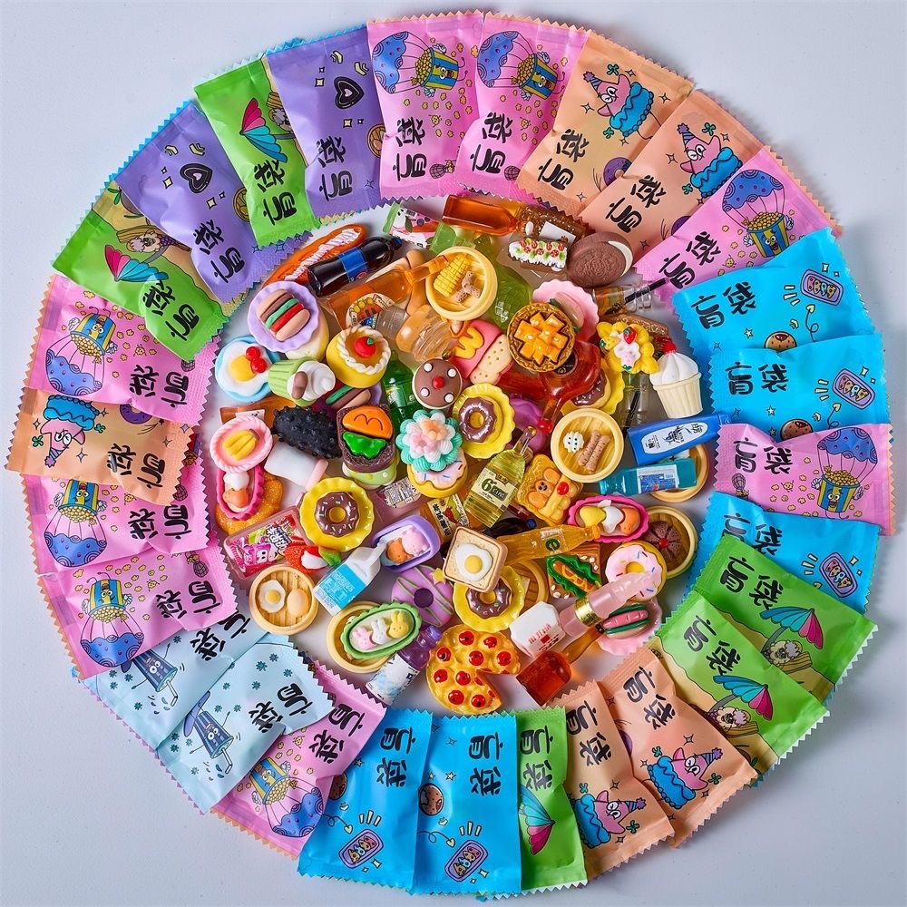 Set 100 Túi mù Không Trùng Nhau , Quà Tặng Học Sinh Giá Rẻ , túi mù bí mật kẹo túi mù charm đồ ăn chai nước đồ chơi mini