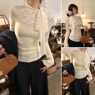 Áo Thun Dài Tay Ren Hoạ Tiết Co Giãn Mềm Mịn Phối Cổ Nơ Lệch Nhún Eo Phong Cách Hàn Quốc Cakecat
