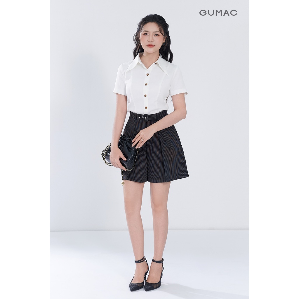 Quần short nữ GUMAC lưng liền họa tiết sọc chiết ly vải mềm mịn trẻ trung  SHF05018