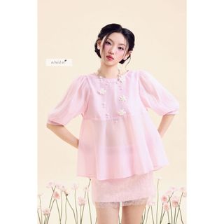 𝐇𝐚𝐧𝐚𝐲𝐨 𝐓𝐨𝐩 - Áo kiểu nữ, Áo cổ tròn chất tơ tay phồng hở nơ lưng sau nhien.official NAS00015