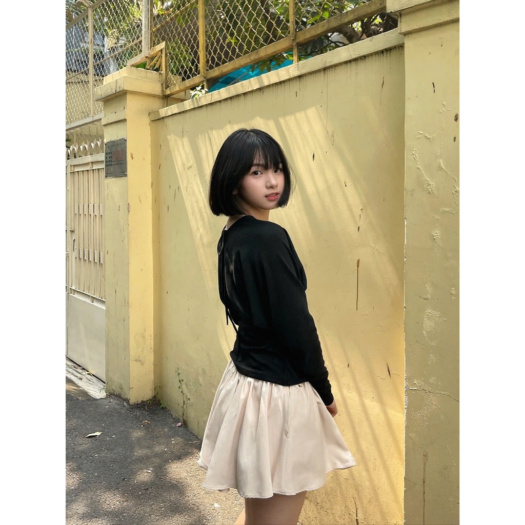 Áo Kiểu Nữ ARCANS TOP Tay Dài Cổ V Thanh Lịch SECODEE