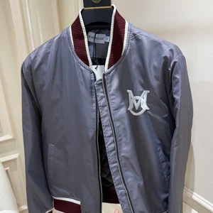 Áo Khoác Bomber Nam McL Thêu LoGo PHối Chư Lương Cực Chất - Áo Khoác Gió Nam Nữ Chần Bông Cao CẤP 2025