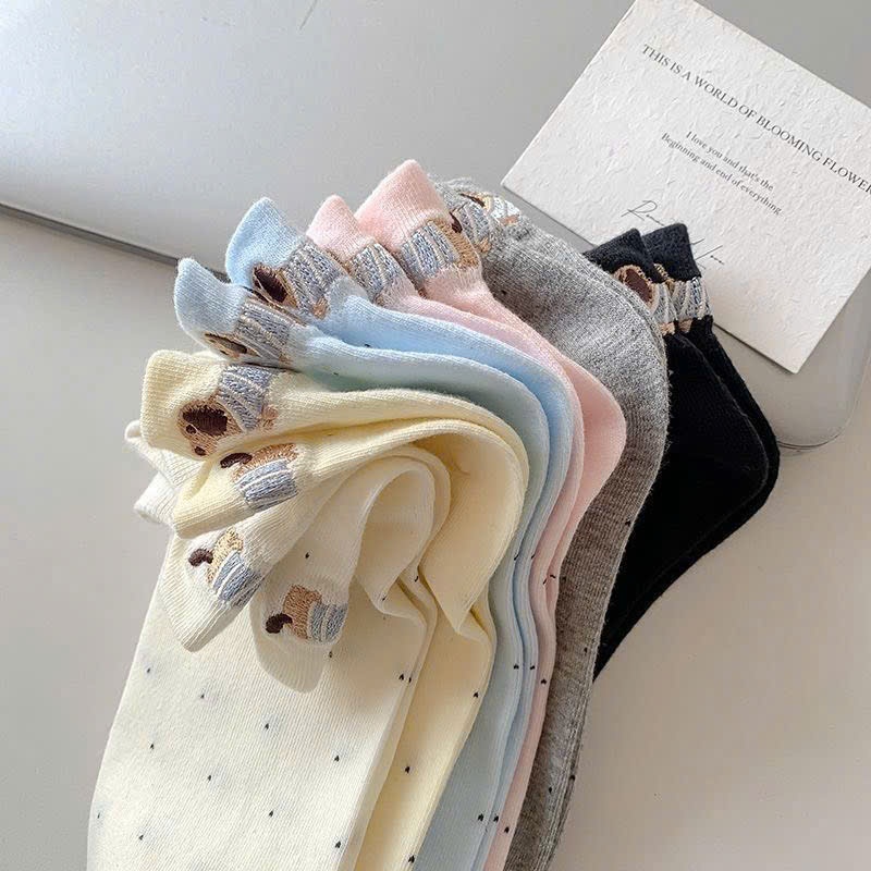 Set 10 Đôi Tất Nữ Cổ Ngắn Chấm Bi Dễ Thương – Vớ Nữ Cotton Mềm Mại, Thấm Hút Mồ Hôi, Co Giãn Tốt