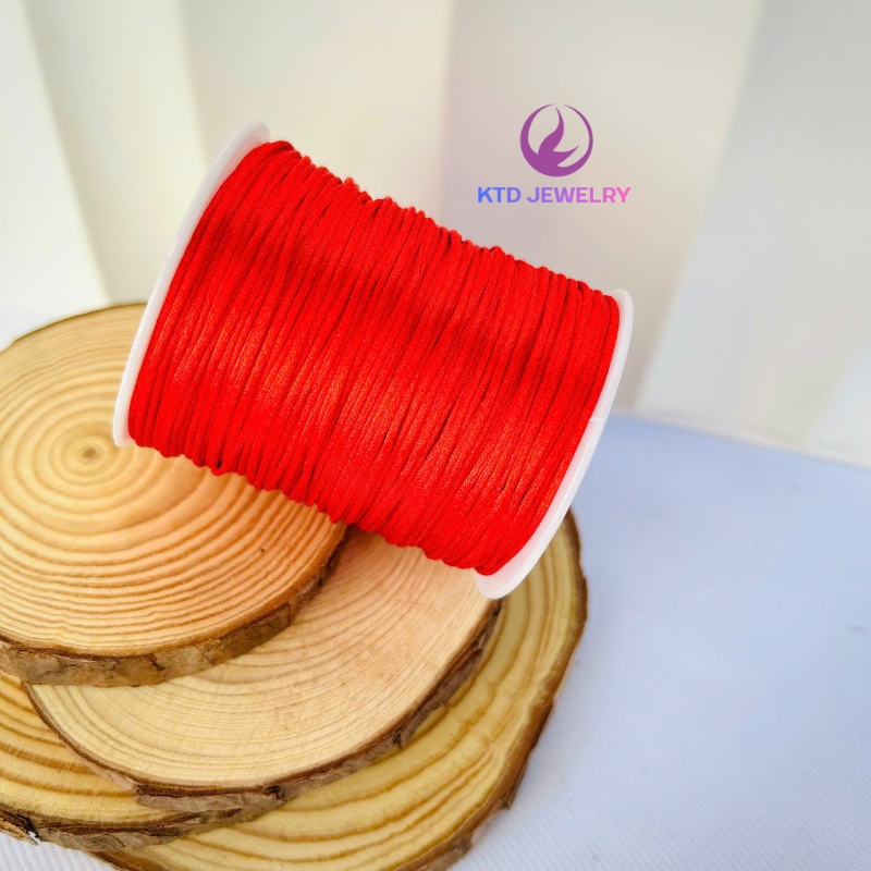 Dây Đỏ May Mắn KATEDA Dùng Để Thắt Vòng Tay, Xâu Hạt, Thắt Phụ Kiện Treo Xe Oto 100m / cuộn