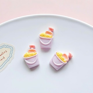 Set Charm Biển Mùa Hè Pastel Cute – Sao Biển, Vỏ Sò, Cá Heo, Dừa, Phao Bơi, Kem, Nắng – Charm Gắn Dép Dễ Thương