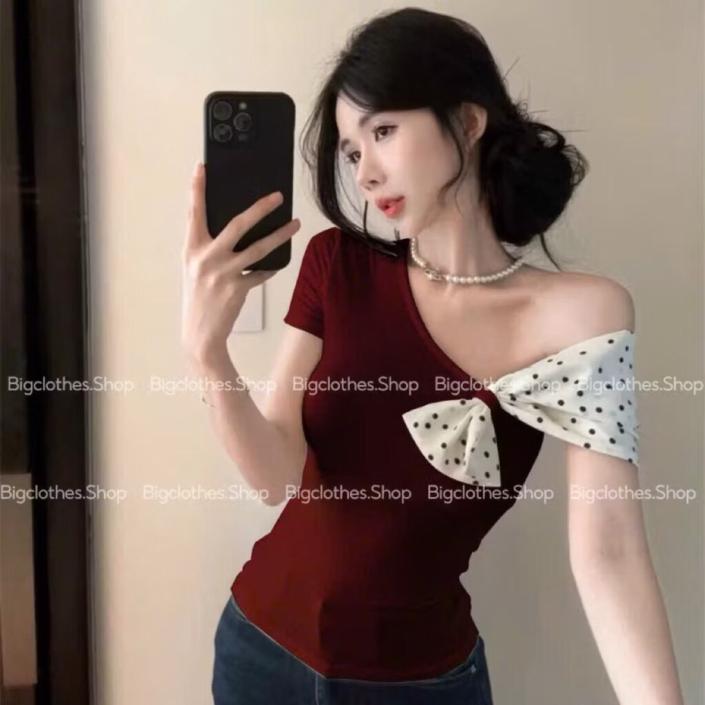 Áo tiểu thư lệch vai phối nơ chấm bi dịu dàng A184 | BigBuy360 - bigbuy360.vn