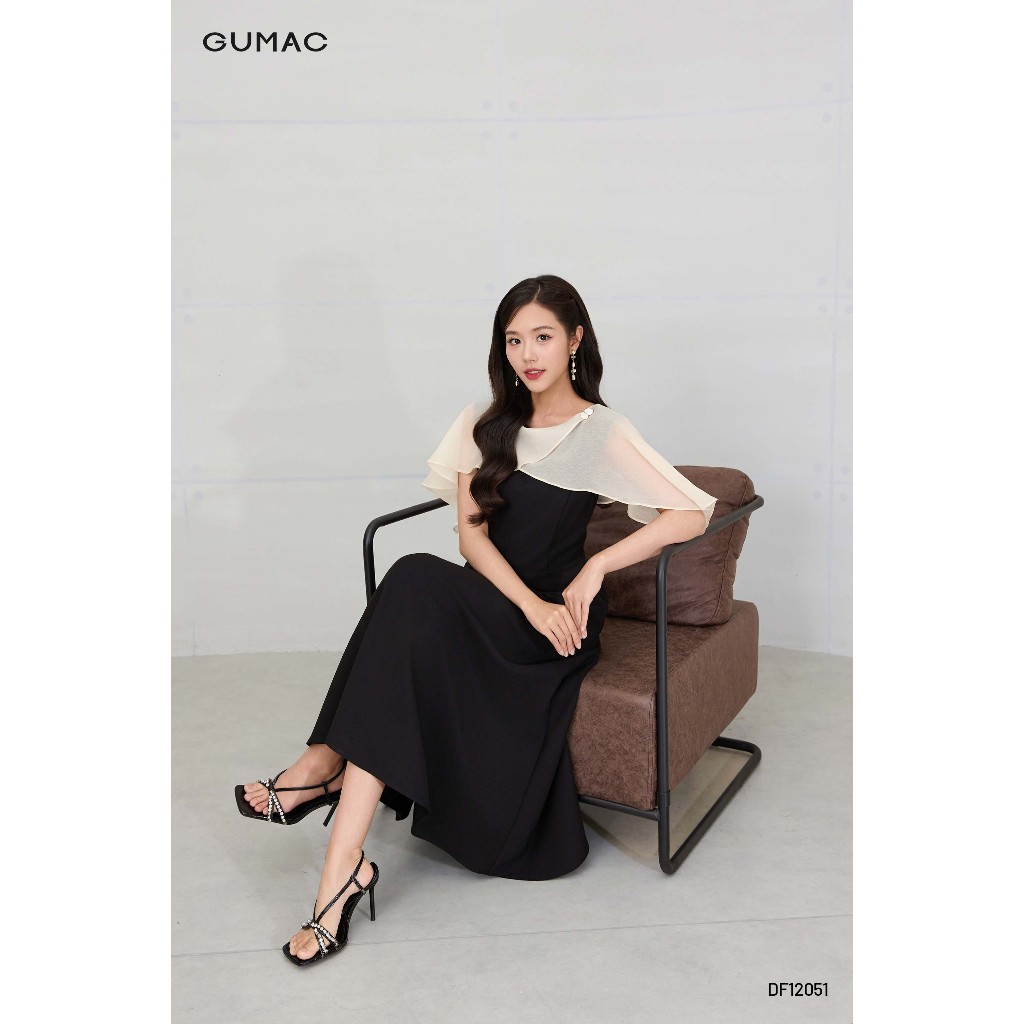 Đầm Nữ GUMAC Form A Xòe Không Tay Phối Voan Choàng Che Bắp Tay Có Túi Sườn Tiện Lợi Thời Trang DF12051