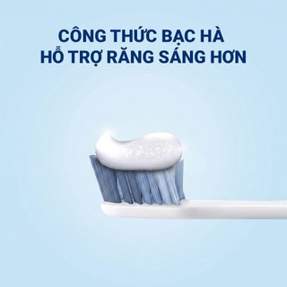 Combo kem đánh răng Crest 3D White Brilliance Vibrant (130g x 2)