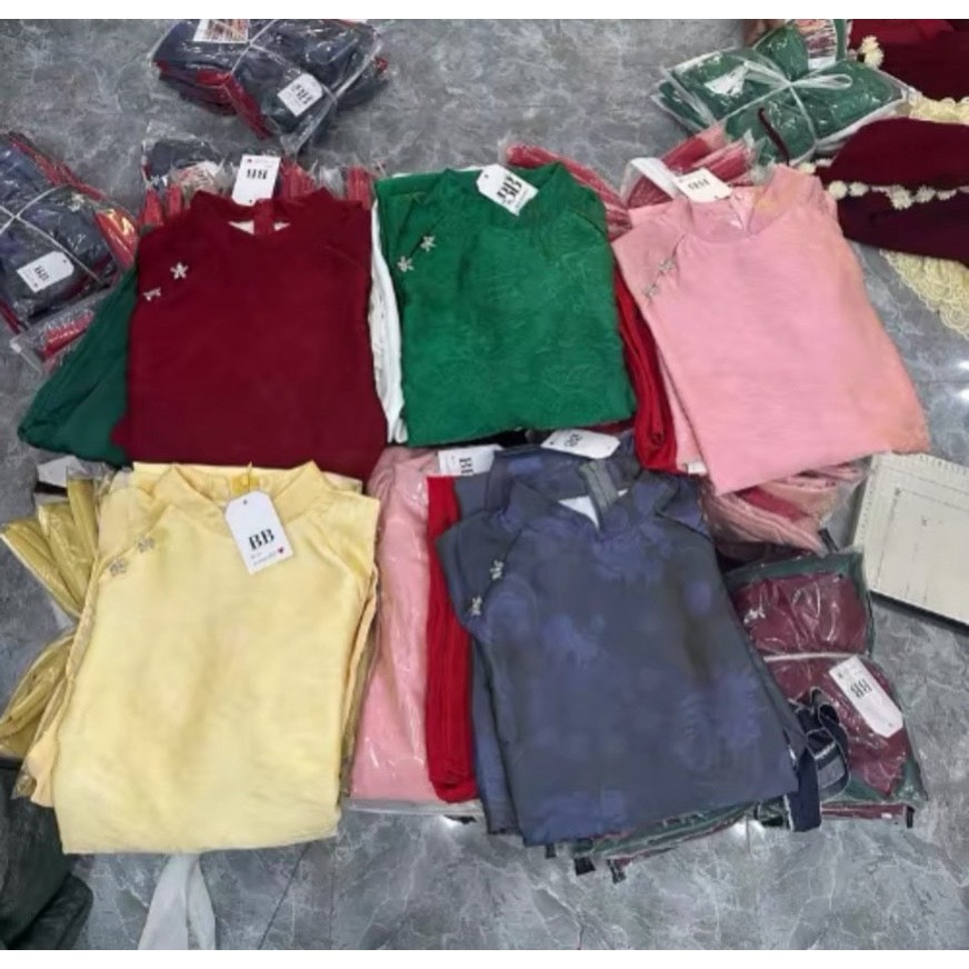 Áo dài Tường Xuân tơ tằm kèm quần lụa, áo dài cổ đính đá 1 lớp LABEL AD37
